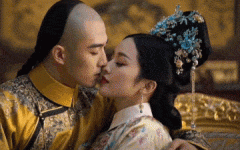 <b>第一个是用AI必然能够做全球化内容</b>